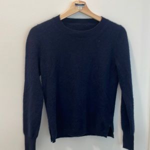 J Crew 100% Cashmere Crewneck Sweater in Navy Blue Size Small